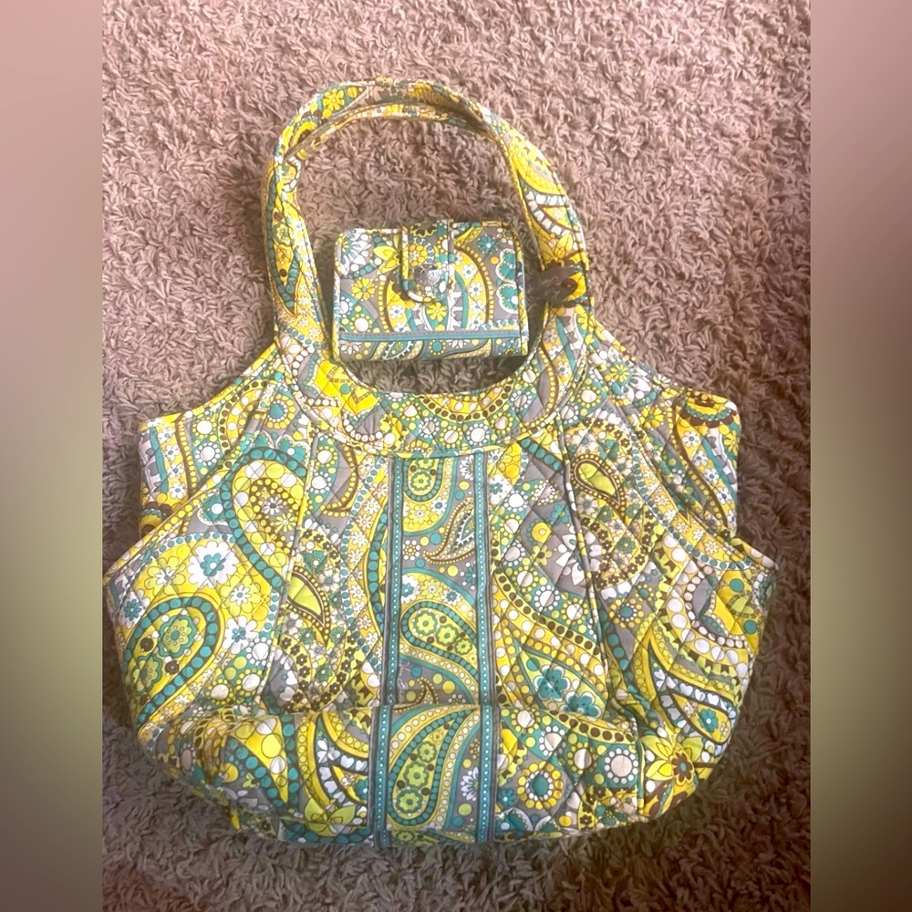 Vera Bradley Purse and Wallet Set🍋🍋